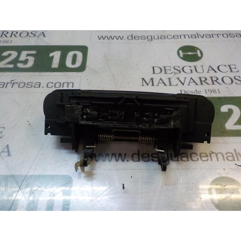 Recambio de maneta exterior trasera derecha para audi a4 berlina (8e) 1.9 tdi referencia OEM IAM 4B0839885  
