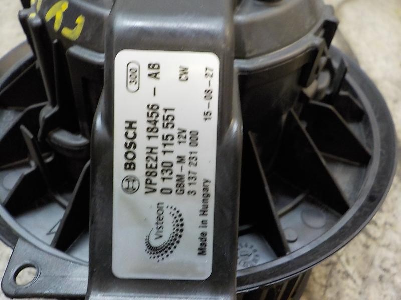 Recambio de motor calefaccion para ford fiesta (ccn) trend referencia OEM IAM 1790329 VP8E2H18456AB 0130115551