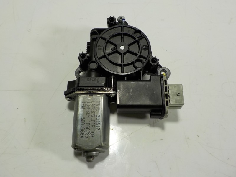 Recambio de motor elevalunas trasero izquierdo para alfa romeo giulietta (191) 1.4 turbo cat referencia OEM IAM 71777782 7201900