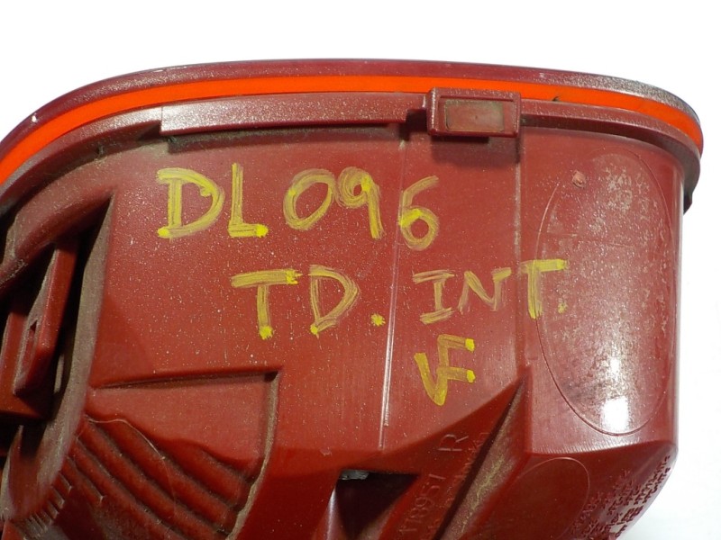 Recambio de piloto trasero derecho interior para volkswagen tiguan (5n2) 2.0 tdi referencia OEM IAM 5N0945094H  