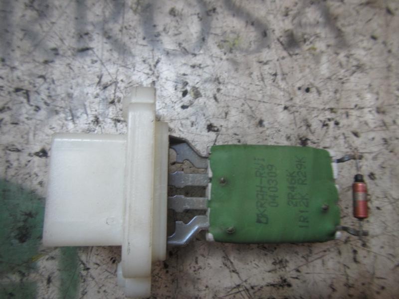 Recambio de resistencia calefaccion para ford fiesta (cb1) titanium referencia OEM IAM 1855157  
