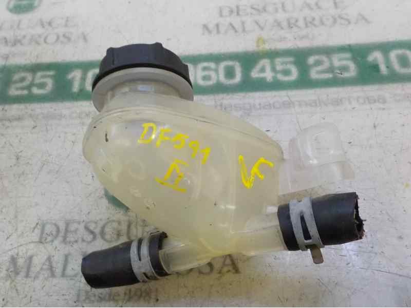 Recambio de deposito expansion para ford focus st-line referencia OEM IAM 2350841  