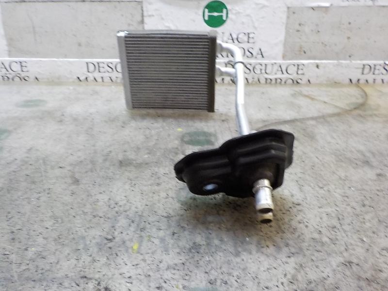 Recambio de radiador calefaccion / aire acondicionado para ford fiesta (ccn) trend referencia OEM IAM 1743436  
