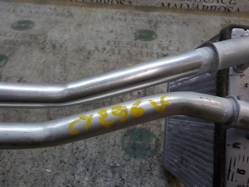 Recambio de radiador calefaccion / aire acondicionado para ford fiesta (ccn) trend referencia OEM IAM 1743436  