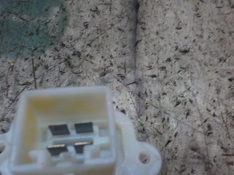 Recambio de resistencia calefaccion para ford fiesta (ccn) trend referencia OEM IAM 1855157  