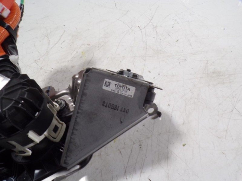 Recambio de modulo electronico para lexus ux (za10) 250h e-four referencia OEM IAM  8904076030 2370006710