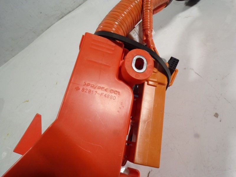 Recambio de modulo electronico para lexus ux (za10) 250h e-four referencia OEM IAM G908276020 82817F4880 82817F4880