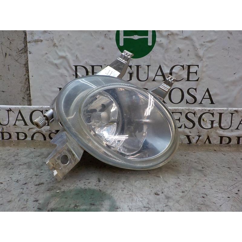 Recambio de faro antiniebla derecho para peugeot 206 berlina 1.4 referencia OEM IAM   