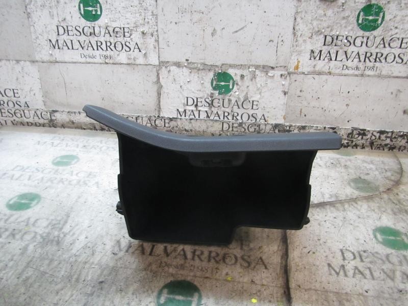 Recambio de guantera para ford fiesta (cb1) titanium referencia OEM IAM 2038239  