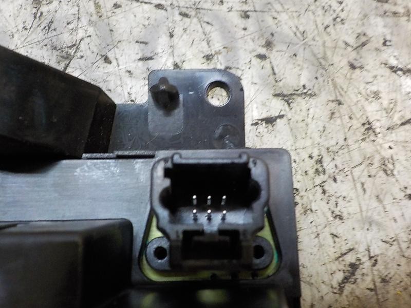 Recambio de pantalla multifuncion para peugeot 206 berlina 1.4 referencia OEM IAM   