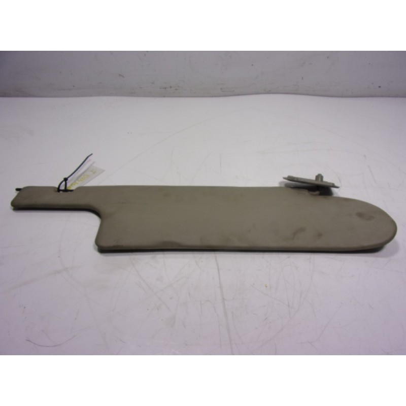 Recambio de parasol izquierdo para iveco 35s13 furgon caja cerrada referencia OEM IAM   