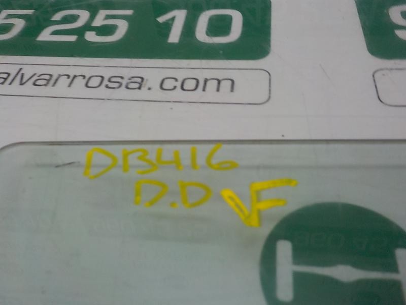 Recambio de cristal puerta delantero derecho para kia pro_cee´d 1.6 crdi cat referencia OEM IAM 824211H320  