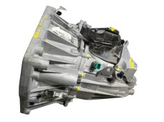 Recambio de caja cambios para renault megane iii berlina 5 p 1.2 16v referencia OEM IAM  320108729R  2