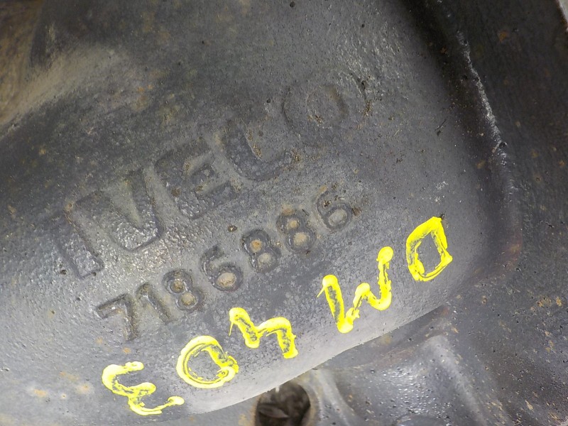 Recambio de puente trasero para iveco 35s13 furgon caja cerrada referencia OEM IAM   