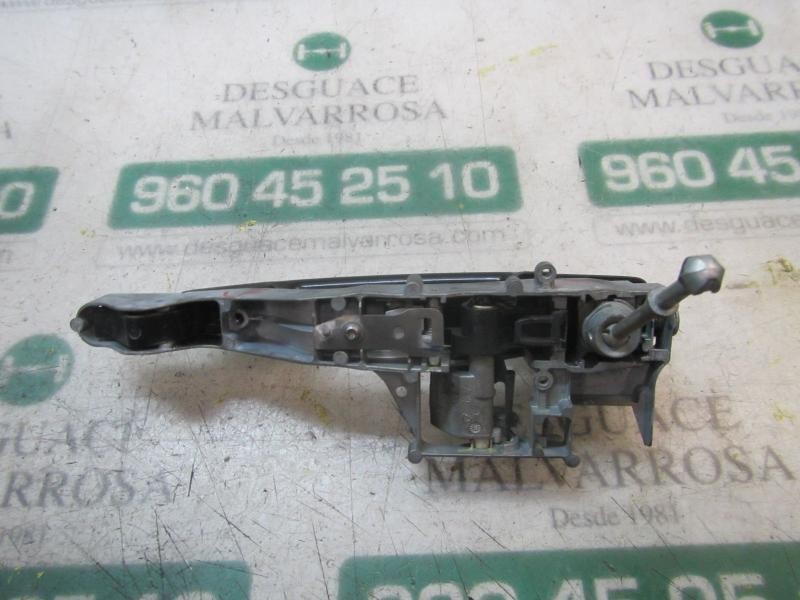 Recambio de maneta exterior delantera izquierda para peugeot 308 1.6 16v referencia OEM IAM   