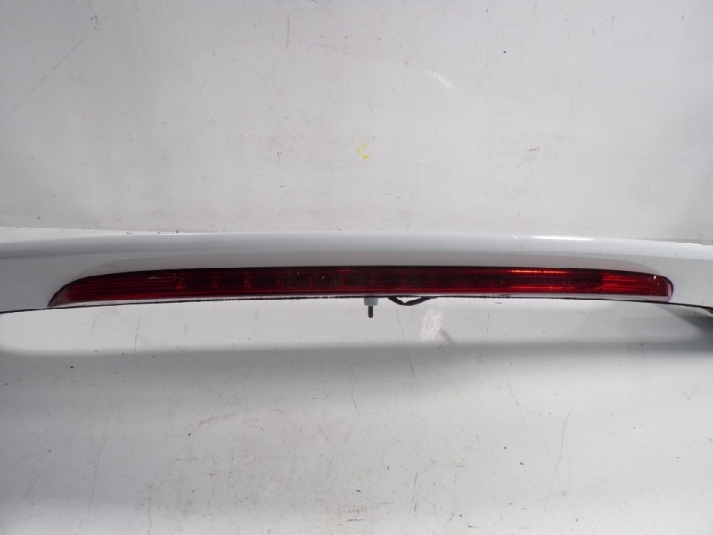 Recambio de aleron trasero para kia xceed 1.4 tgdi cat referencia OEM IAM   