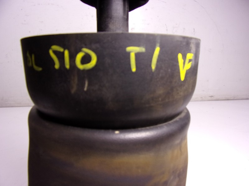 Recambio de muelle amortiguacion para land rover new discovery l462 3.0 d referencia OEM IAM LR089235  