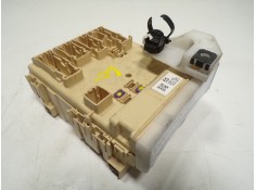 Recambio de caja reles / fusibles para toyota auris touring sports (e18) 1.8 16v cat (híbrido) referencia OEM IAM 8273012X81 892 2