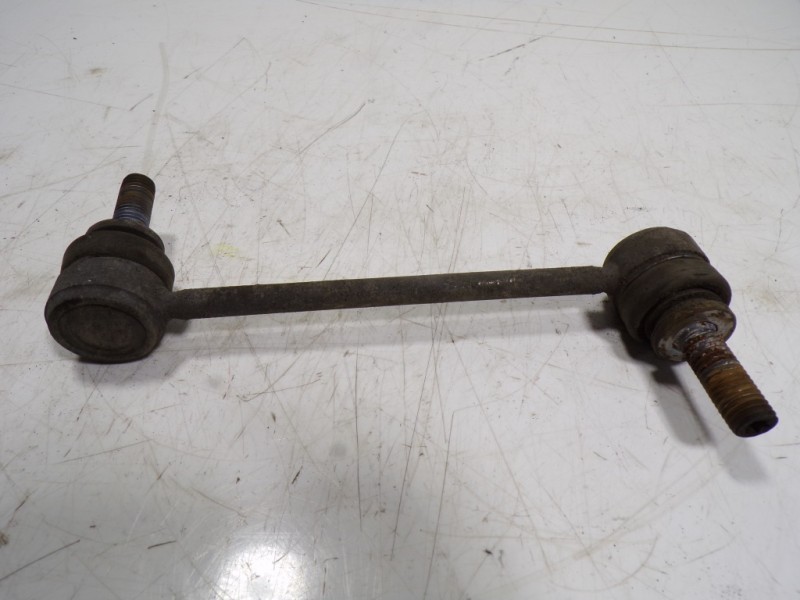 Recambio de tirante delantero izquierdo para land rover range rover sport hse referencia OEM IAM LR035489  