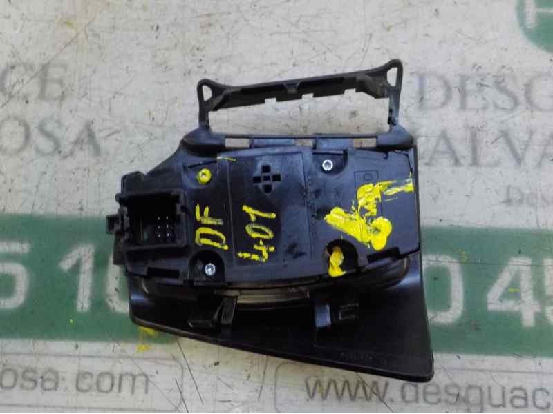 Recambio de mando luces para ford focus lim. (cb8) 1.0 ecoboost cat referencia OEM IAM 2048031  