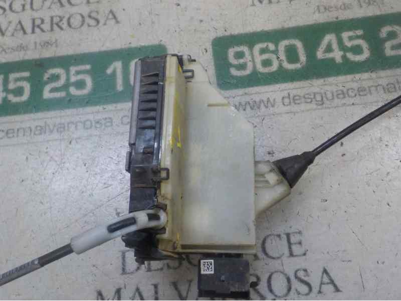 Recambio de cerradura puerta delantera derecha para peugeot 208 1.2 12v vti referencia OEM IAM 9688079980  