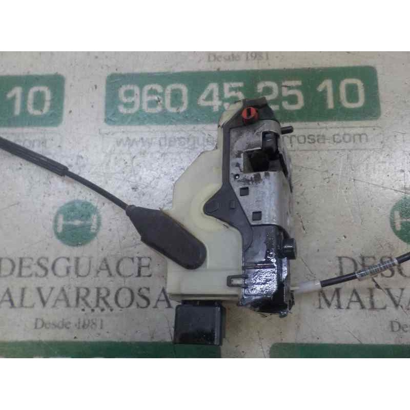 Recambio de cerradura puerta trasera derecha para peugeot 208 1.2 12v vti referencia OEM IAM 9688080780 9688080780 