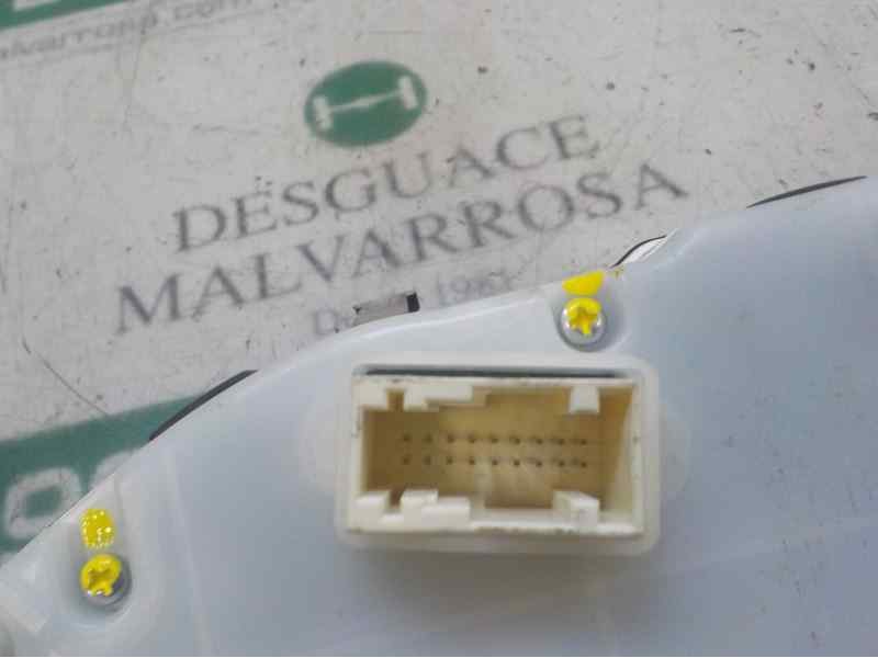 Recambio de cuadro instrumentos para peugeot 208 1.2 12v vti referencia OEM IAM 9801905280 9801905280H 