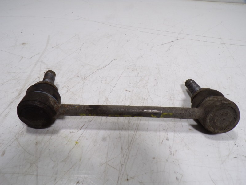 Recambio de tirante trasero izquierdo para land rover range rover sport hse referencia OEM IAM LR042976  