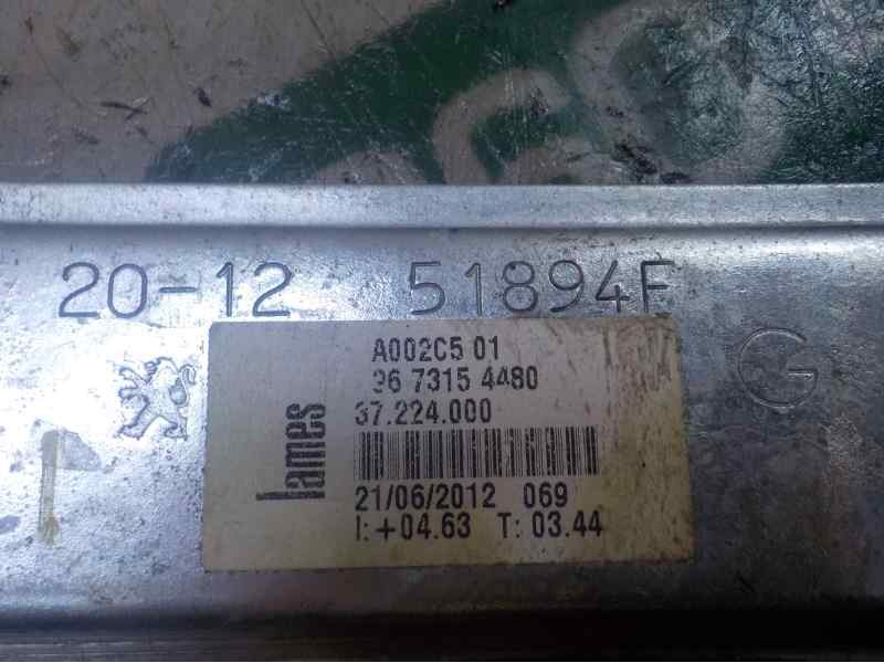 Recambio de elevalunas delantero izquierdo para peugeot 208 1.2 12v vti referencia OEM IAM 9673154480 9673154480 A002C501