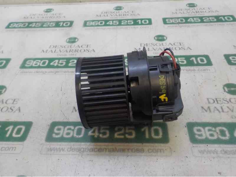 Recambio de motor calefaccion para peugeot 208 1.2 12v vti referencia OEM IAM 1608182080 587070501001 T1013140A