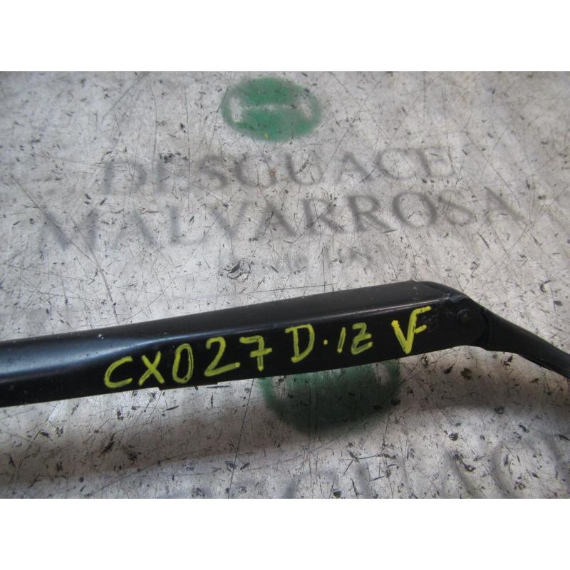 Recambio de brazo limpia delantero izquierdo para fiat croma (194) 2.4 20v multijet emotion referencia OEM IAM 51708220  