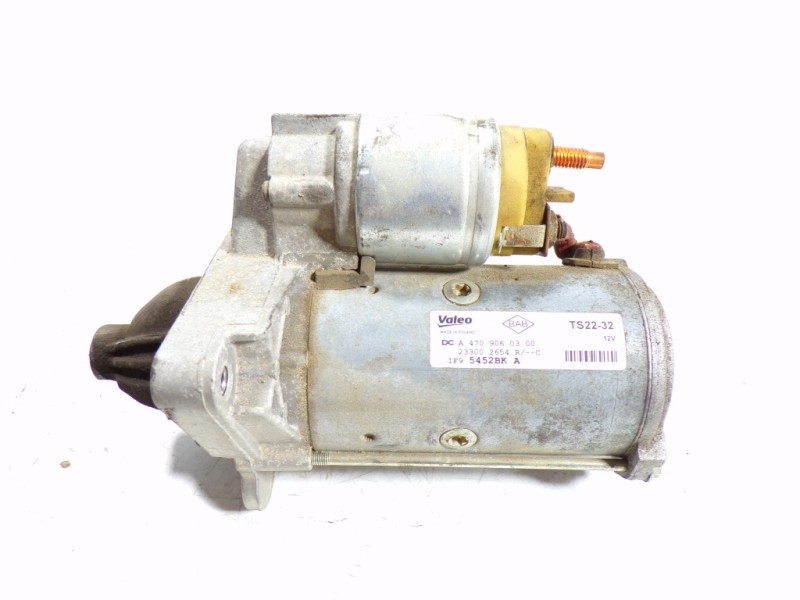 Recambio de motor arranque para nissan nv 400 2.3 dci diesel cat referencia OEM IAM  233002654R 