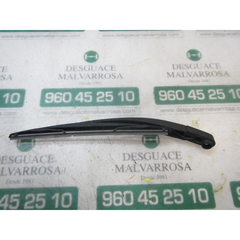 Recambio de brazo limpia trasero para peugeot 208 style referencia OEM IAM   