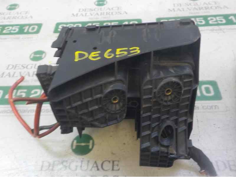 Recambio de caja reles / fusibles para volkswagen golf v berlina (1k1) 1.4 16v tsi referencia OEM IAM   