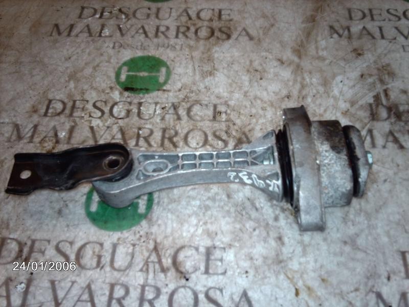 Recambio de soporte motor trasero para volkswagen golf iv berlina (1j1) 1.9 tdi referencia OEM IAM   