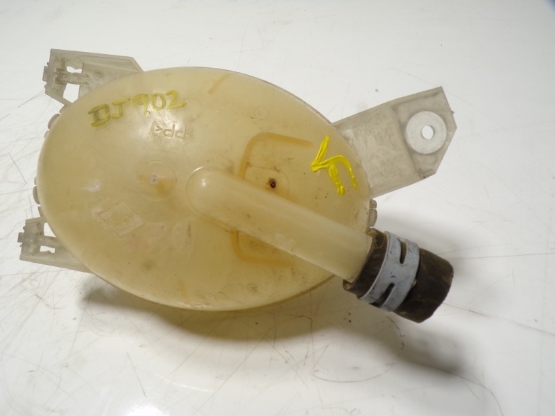 Recambio de deposito expansion para dacia dokker express 1.5 dci diesel fap cat referencia OEM IAM 214101666R 217107259R 