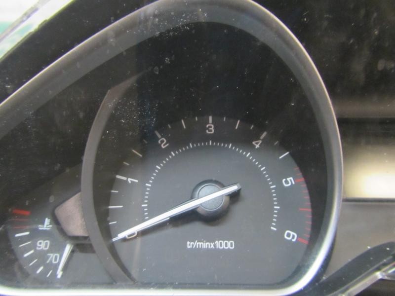 Recambio de cuadro instrumentos para peugeot 208 style referencia OEM IAM   