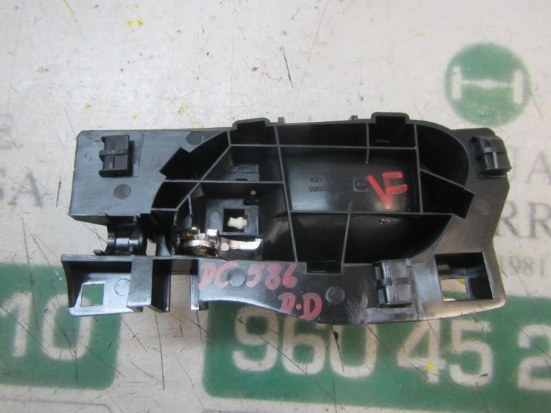 Recambio de maneta interior delantera derecha para peugeot 208 style referencia OEM IAM   