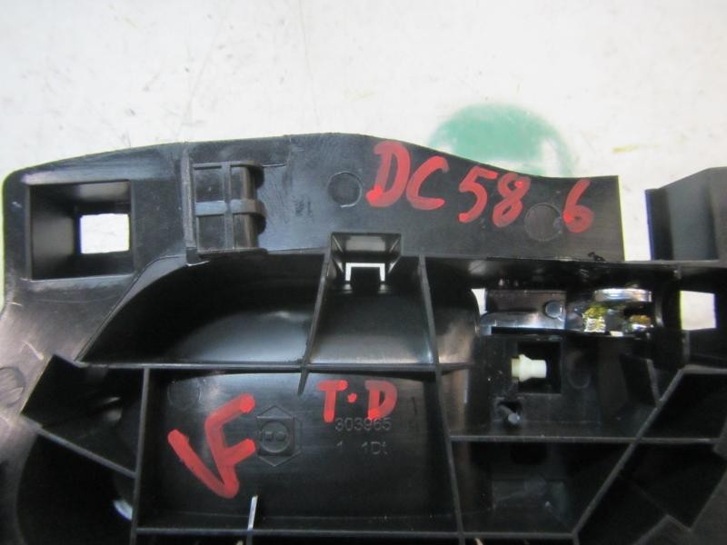 Recambio de maneta interior trasera derecha para peugeot 208 style referencia OEM IAM   