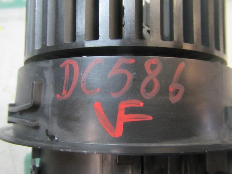 Recambio de motor calefaccion para peugeot 208 style referencia OEM IAM   