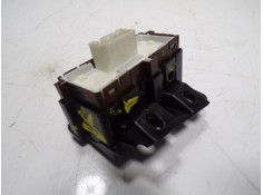 Recambio de mando multifuncion para toyota auris touring sports (e18) 1.8 16v cat (híbrido) referencia OEM IAM    2