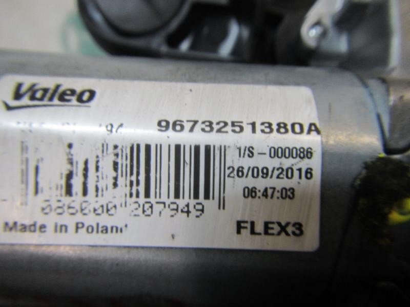 Recambio de motor limpia trasero para peugeot 208 style referencia OEM IAM   