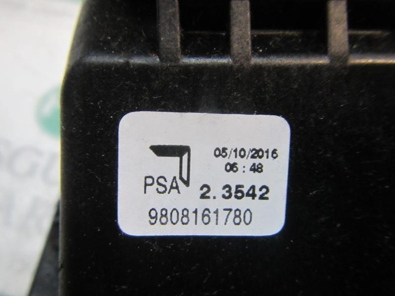 Recambio de palanca cambio para peugeot 208 style referencia OEM IAM   