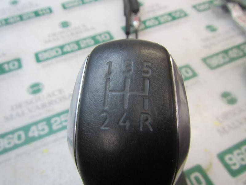 Recambio de palanca cambio para peugeot 208 style referencia OEM IAM   