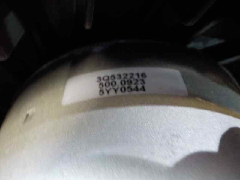 Recambio de electroventilador para bmw serie 3 lim. (f30) 320d referencia OEM IAM 17427640508 3Q532216 