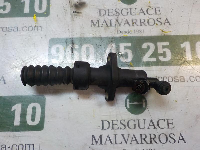 Recambio de bombin embrague para citroën c4 berlina 1.6 16v hdi referencia OEM IAM   