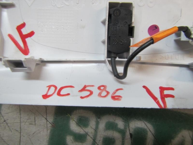 Recambio de piloto interior para peugeot 208 style referencia OEM IAM   