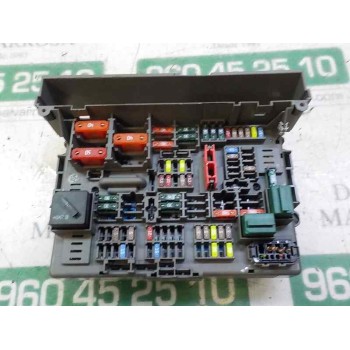 CAJA RELES / FUSIBLES 61149119445 9119446 17925000004A