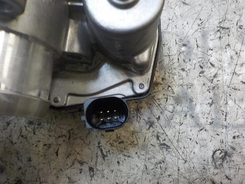 Recambio de caja mariposa para ford fiesta (ccn) trend referencia OEM IAM 2168321 B143421994 B143421994