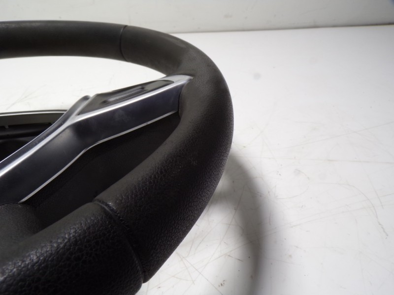 Recambio de volante para dacia dokker express 1.5 dci diesel fap cat referencia OEM IAM 484001085R 484001085R 